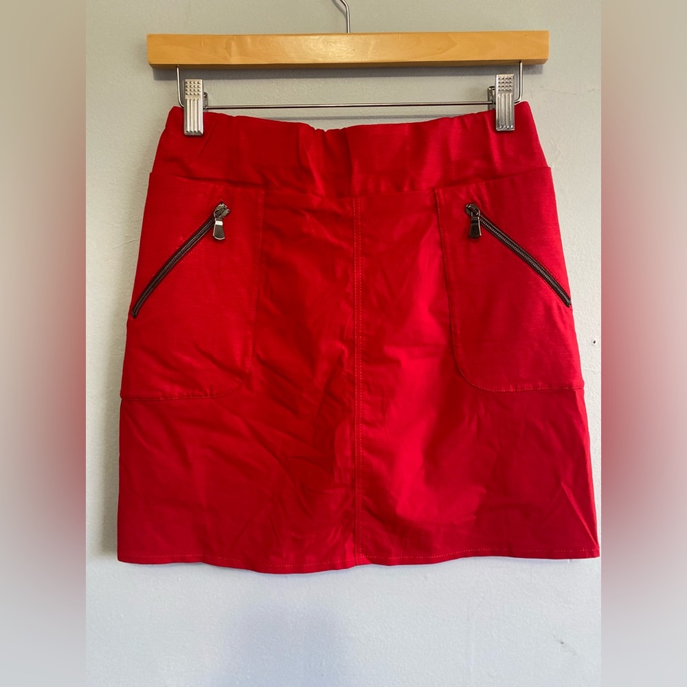 Anatomie Suzzette Sport Luxe Skort Atomic Red NWOT - Picture 5 of 10